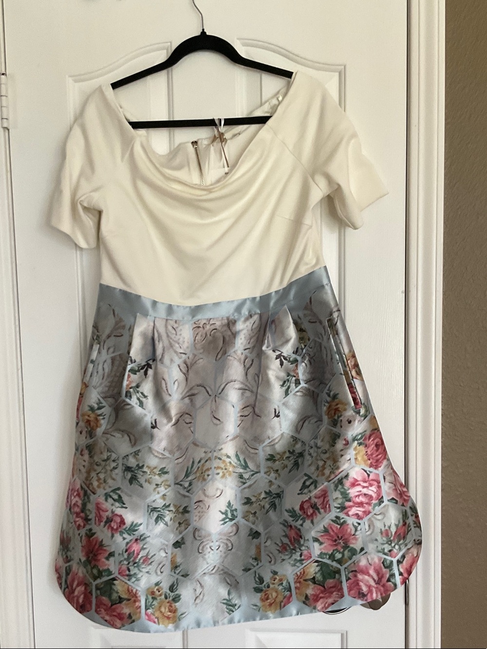 Ted Baker Dewrose off-the-shoulder Bardot dress NWT